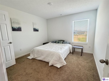 Johnson Ridge Rd, Louisville, Kentucky 40245, ,3 BathroomsBathrooms,For Sale,Johnson Ridge Rd,HK24004337