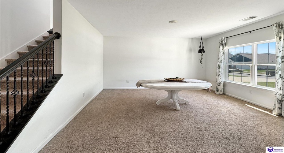 Johnson Ridge Rd, Louisville, Kentucky 40245, ,3 BathroomsBathrooms,For Sale,Johnson Ridge Rd,HK24004337