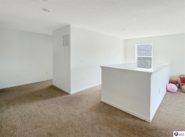 Johnson Ridge Rd, Louisville, Kentucky 40245, ,3 BathroomsBathrooms,For Sale,Johnson Ridge Rd,HK24004337