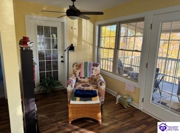 Spring Shores Lane, Falls Of Rough, Kentucky 40119, ,4 BathroomsBathrooms,For Sale,Spring Shores Lane,HK24004338