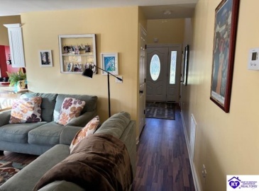 Spring Shores Lane, Falls Of Rough, Kentucky 40119, ,4 BathroomsBathrooms,For Sale,Spring Shores Lane,HK24004338