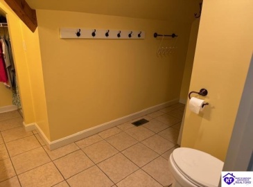 Spring Shores Lane, Falls Of Rough, Kentucky 40119, ,4 BathroomsBathrooms,For Sale,Spring Shores Lane,HK24004338