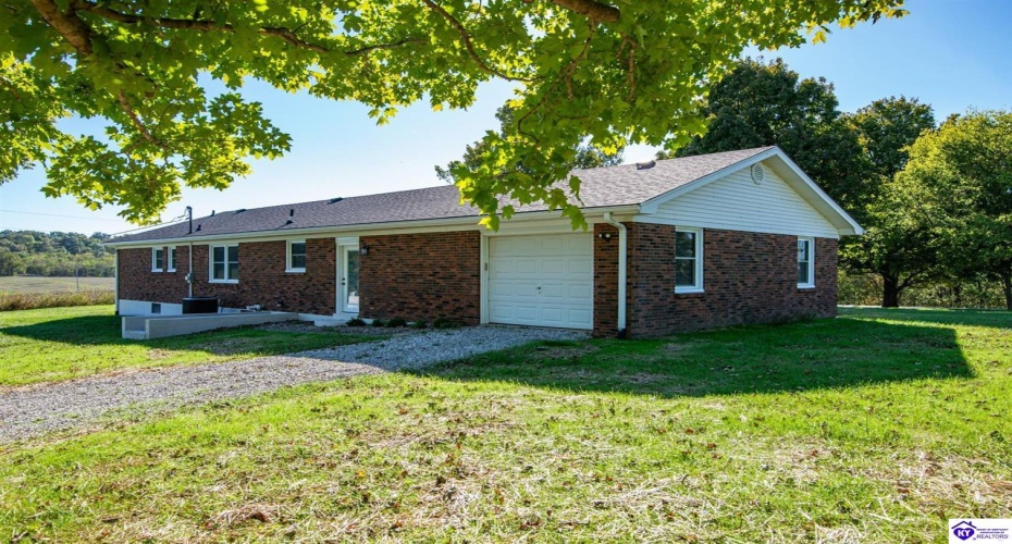 Guston Road, Guston, Kentucky 40142, ,3 BathroomsBathrooms,For Sale,Guston Road,HK24004341