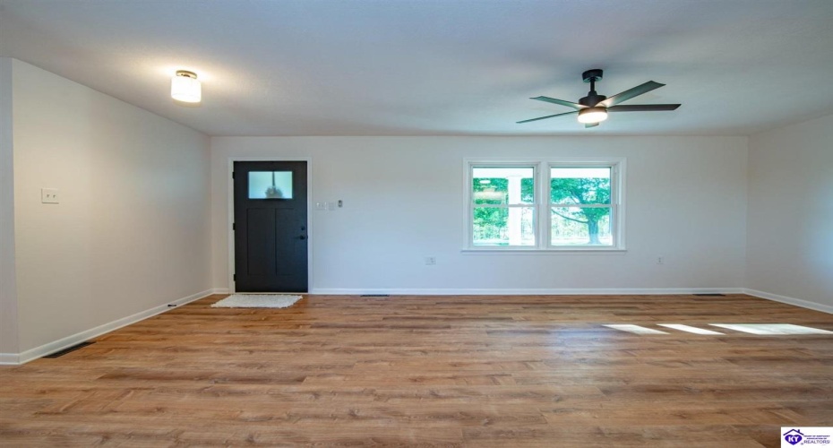 Guston Road, Guston, Kentucky 40142, ,3 BathroomsBathrooms,For Sale,Guston Road,HK24004341