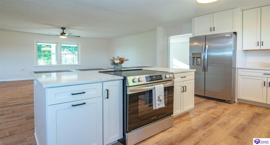 Guston Road, Guston, Kentucky 40142, ,3 BathroomsBathrooms,For Sale,Guston Road,HK24004341