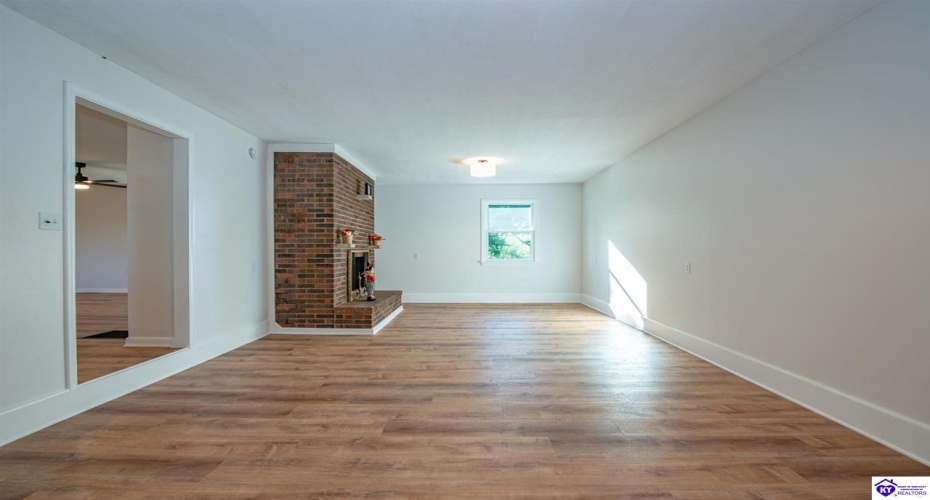 Guston Road, Guston, Kentucky 40142, ,3 BathroomsBathrooms,For Sale,Guston Road,HK24004341