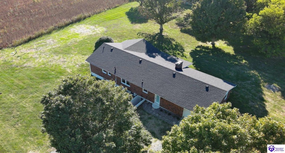 Guston Road, Guston, Kentucky 40142, ,3 BathroomsBathrooms,For Sale,Guston Road,HK24004341