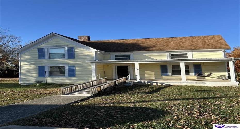 High Street, Hodgenville, Kentucky 42748, ,2 BathroomsBathrooms,For Sale,High Street,HK24004346