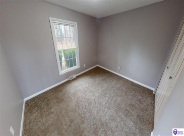 Wildwood Drive, Elizabethtown, Kentucky 42701, ,2 BathroomsBathrooms,For Sale,Wildwood Drive,HK24004347