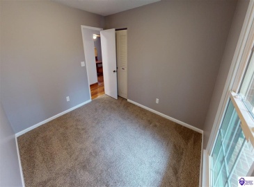 Wildwood Drive, Elizabethtown, Kentucky 42701, ,2 BathroomsBathrooms,For Sale,Wildwood Drive,HK24004347