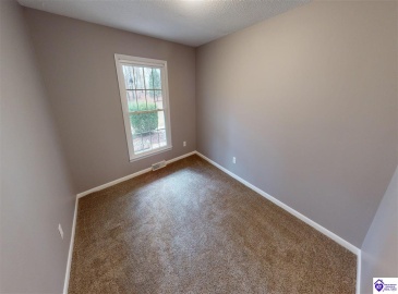 Wildwood Drive, Elizabethtown, Kentucky 42701, ,2 BathroomsBathrooms,For Sale,Wildwood Drive,HK24004347