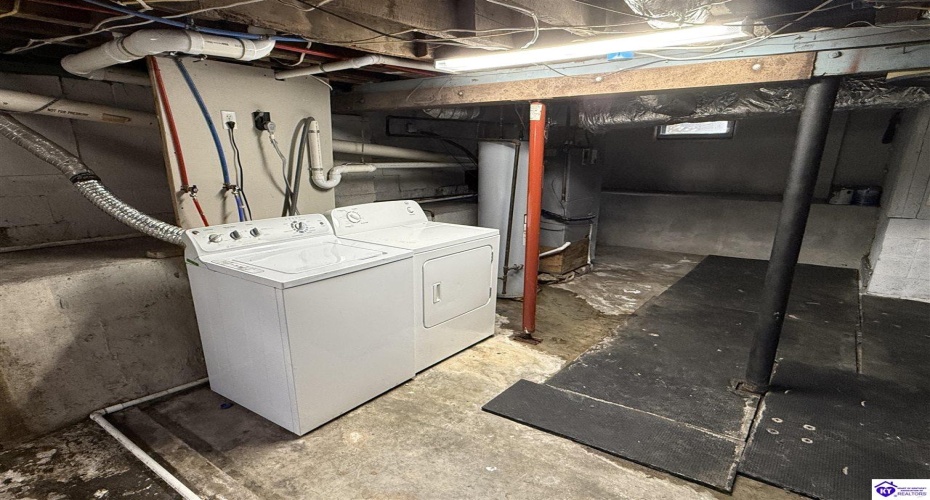 French Street, Elizabethtown, Kentucky 42701, ,1 BathroomBathrooms,For Sale,French Street,HK24004349