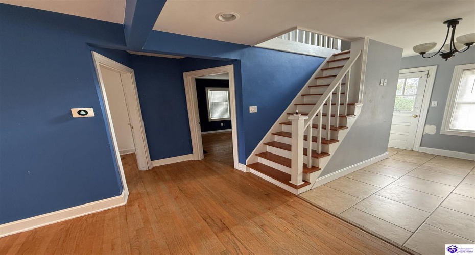 French Street, Elizabethtown, Kentucky 42701, ,1 BathroomBathrooms,For Sale,French Street,HK24004349