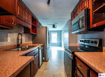 Madison Drive, Elizabethtown, Kentucky 42701, ,2 BathroomsBathrooms,For Sale,Madison Drive,HK24004350