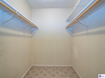 Madison Drive, Elizabethtown, Kentucky 42701, ,2 BathroomsBathrooms,For Sale,Madison Drive,HK24004350