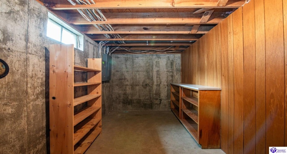 Madison Drive, Elizabethtown, Kentucky 42701, ,2 BathroomsBathrooms,For Sale,Madison Drive,HK24004350