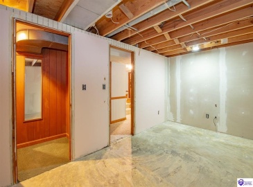 Madison Drive, Elizabethtown, Kentucky 42701, ,2 BathroomsBathrooms,For Sale,Madison Drive,HK24004350