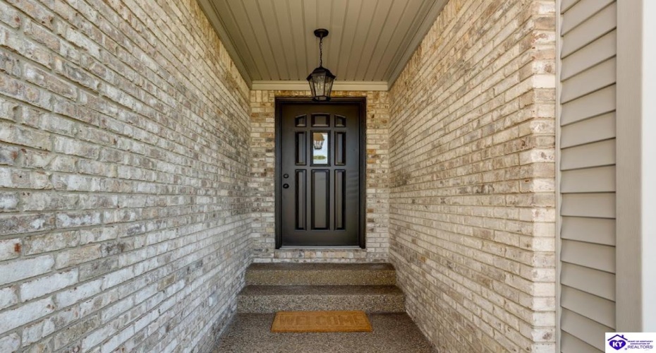 Oak Street, Elizabethtown, Kentucky 42701, ,3 BathroomsBathrooms,For Sale,Oak Street,HK24004351