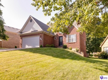 Oak Street, Elizabethtown, Kentucky 42701, ,4 BathroomsBathrooms,For Sale,Oak Street,HK24004352