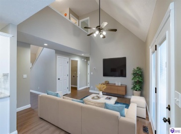 Oak Street, Elizabethtown, Kentucky 42701, ,4 BathroomsBathrooms,For Sale,Oak Street,HK24004352