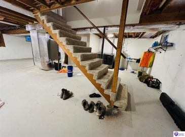 Cox Cemetery Rd, Campbellsville, Kentucky 42718, ,2 BathroomsBathrooms,For Sale,Cox Cemetery Rd,HK24004357