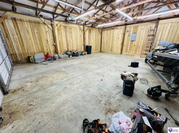 Cox Cemetery Rd, Campbellsville, Kentucky 42718, ,2 BathroomsBathrooms,For Sale,Cox Cemetery Rd,HK24004357