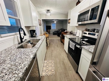 Cox Cemetery Rd, Campbellsville, Kentucky 42718, ,2 BathroomsBathrooms,For Sale,Cox Cemetery Rd,HK24004357