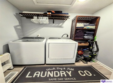 Sawgrass Avenue, Vine Grove, Kentucky 40175, ,3 BathroomsBathrooms,For Sale,Sawgrass Avenue,HK24002837