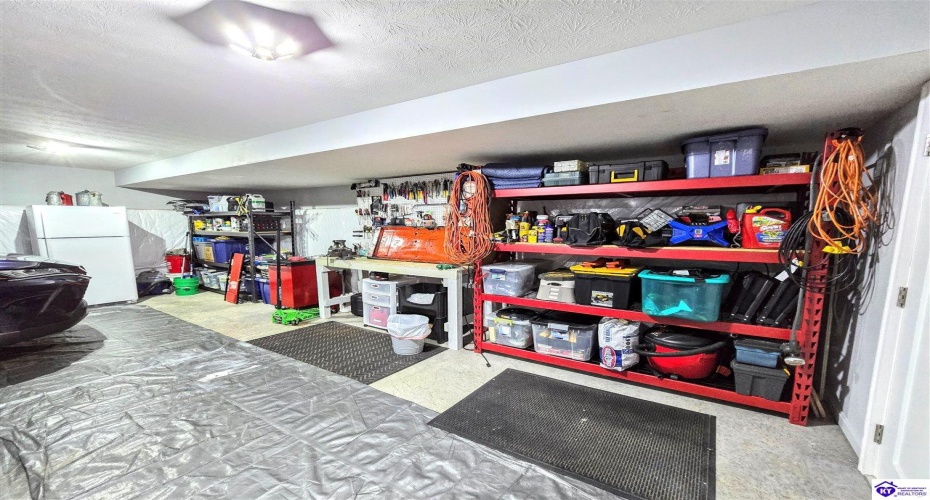 Sawgrass Avenue, Vine Grove, Kentucky 40175, ,3 BathroomsBathrooms,For Sale,Sawgrass Avenue,HK24002837