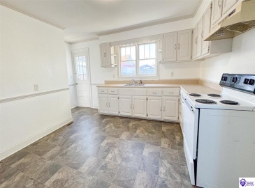 Bell Avenue, Campbellsville, Kentucky 42718, ,2 BathroomsBathrooms,For Sale,Bell Avenue,HK24003984