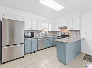 Oak Meadow Drive, Elizabethtown, Kentucky 42701, ,3 BathroomsBathrooms,For Sale,Oak Meadow Drive,HK24004362