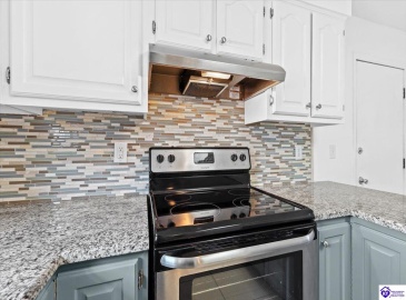 Oak Meadow Drive, Elizabethtown, Kentucky 42701, ,3 BathroomsBathrooms,For Sale,Oak Meadow Drive,HK24004362