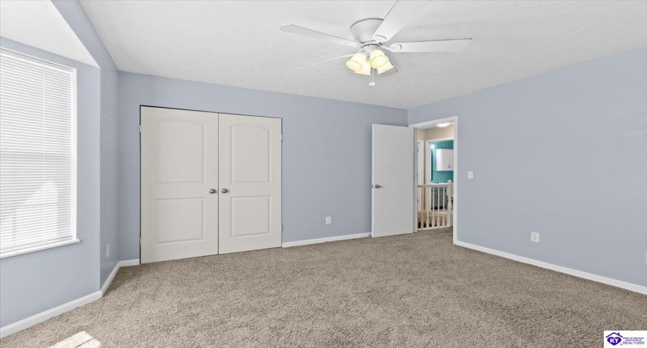 Oak Meadow Drive, Elizabethtown, Kentucky 42701, ,3 BathroomsBathrooms,For Sale,Oak Meadow Drive,HK24004362