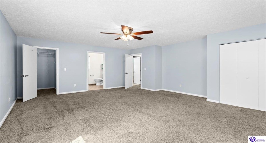 Oak Meadow Drive, Elizabethtown, Kentucky 42701, ,3 BathroomsBathrooms,For Sale,Oak Meadow Drive,HK24004362