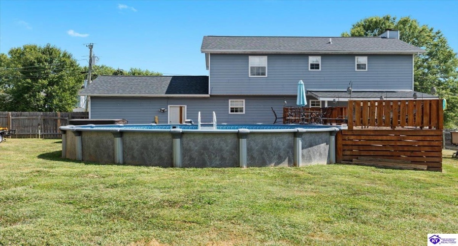 Oak Meadow Drive, Elizabethtown, Kentucky 42701, ,3 BathroomsBathrooms,For Sale,Oak Meadow Drive,HK24004362