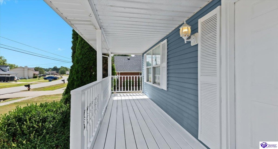 Oak Meadow Drive, Elizabethtown, Kentucky 42701, ,3 BathroomsBathrooms,For Sale,Oak Meadow Drive,HK24004362