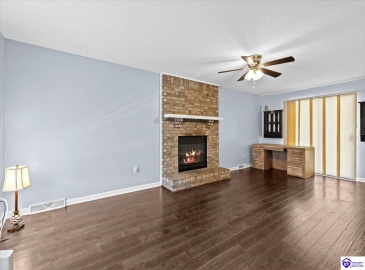 Oak Meadow Drive, Elizabethtown, Kentucky 42701, ,3 BathroomsBathrooms,For Sale,Oak Meadow Drive,HK24004362