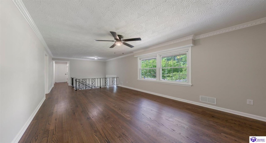 Cedar Ridge Rd, Bowling Green, Kentucky 42101, ,2 BathroomsBathrooms,For Sale,Cedar Ridge Rd,HK24004363