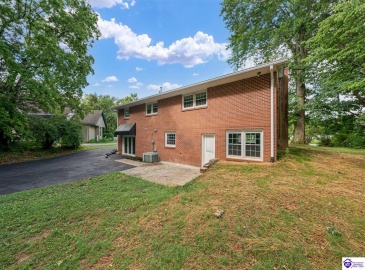 Cedar Ridge Rd, Bowling Green, Kentucky 42101, ,2 BathroomsBathrooms,For Sale,Cedar Ridge Rd,HK24004363