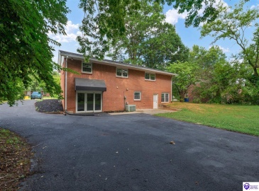 Cedar Ridge Rd, Bowling Green, Kentucky 42101, ,2 BathroomsBathrooms,For Sale,Cedar Ridge Rd,HK24004363