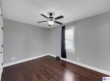 L and N Turnpike, Magnolia, Kentucky 42757, ,2 BathroomsBathrooms,For Sale,L and N Turnpike,HK24003467