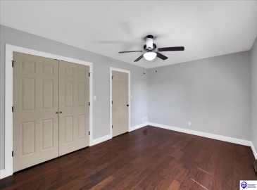 L and N Turnpike, Magnolia, Kentucky 42757, ,2 BathroomsBathrooms,For Sale,L and N Turnpike,HK24003467