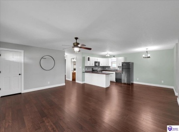 L and N Turnpike, Magnolia, Kentucky 42757, ,2 BathroomsBathrooms,For Sale,L and N Turnpike,HK24003467