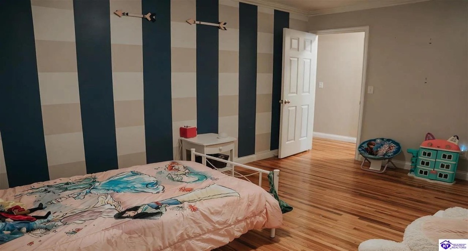 Park Lane, Elizabethtown, Kentucky 42701, ,3 BathroomsBathrooms,For Sale,Park Lane,HK24004318