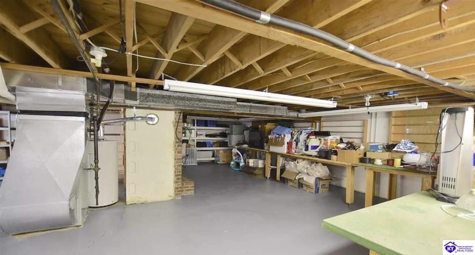 Park Lane, Elizabethtown, Kentucky 42701, ,3 BathroomsBathrooms,For Sale,Park Lane,HK24004318