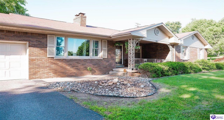 Park Lane, Elizabethtown, Kentucky 42701, ,3 BathroomsBathrooms,For Sale,Park Lane,HK24004318