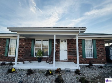 Hodgenville Road, Greensburg, Kentucky 42743, ,2 BathroomsBathrooms,For Sale,Hodgenville Road,HK24004366