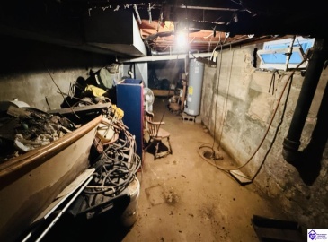 Hodgenville Road, Greensburg, Kentucky 42743, ,2 BathroomsBathrooms,For Sale,Hodgenville Road,HK24004366