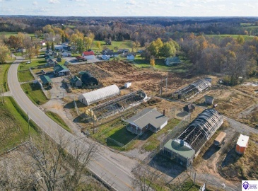 Hodgenville Road, Greensburg, Kentucky 42743, ,2 BathroomsBathrooms,For Sale,Hodgenville Road,HK24004366