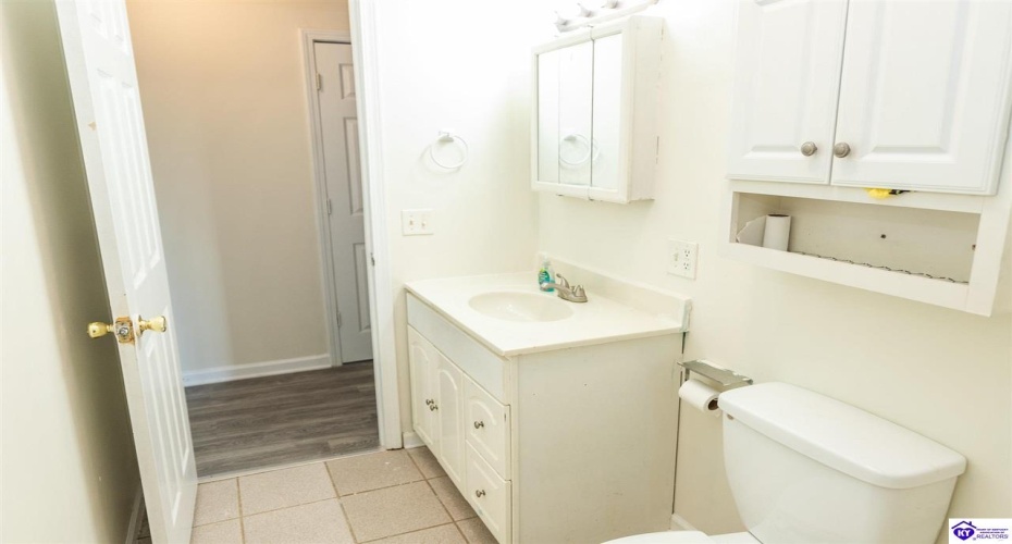 Miller Avenue, Radcliff, Kentucky 40160, ,1 BathroomBathrooms,For Sale,Miller Avenue,HK24003815